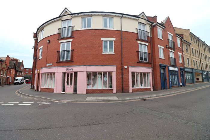 1 Bedroom Flat To Rent In Railway Street, Chelmsford, CM1