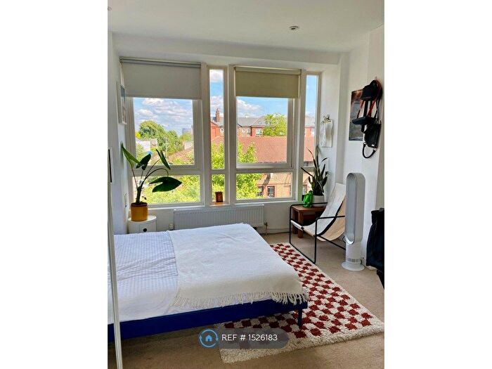 1 Bedroom Flat To Rent In London, London, N1