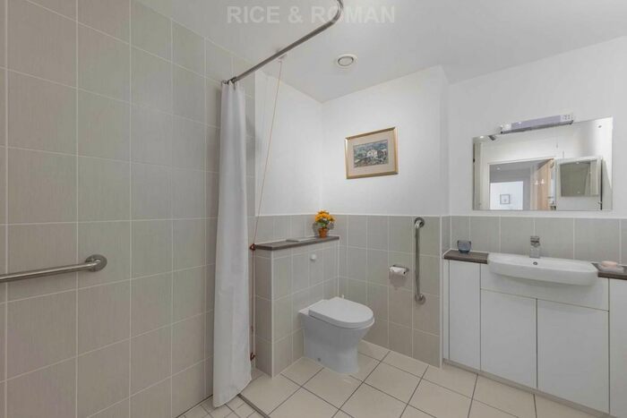 1 Bedroom Flat To Rent In London Road, Guildford, GU1