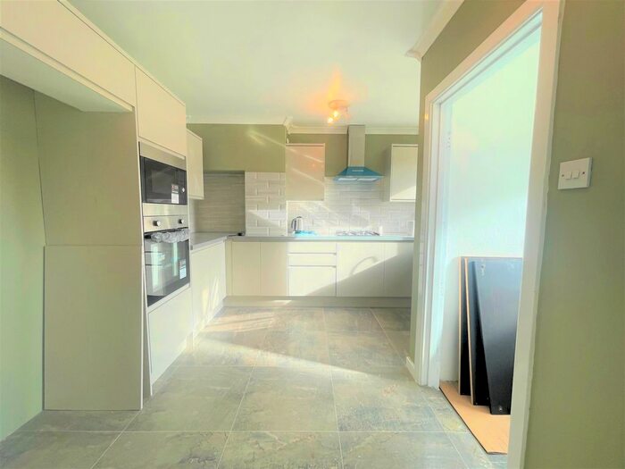 3 Bedroom Terraced House To Rent In Milton Road, Swanscombe DA10