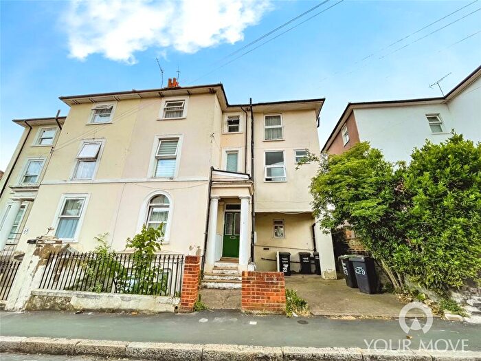 1 Bedroom Flat To Rent In Albion Road, Gravesend, Kent, DA12