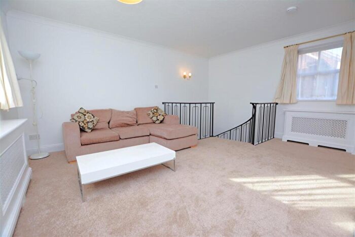 1 Bedroom Terraced House To Rent In Appleton Square, Colliers Wood Borders, CR4