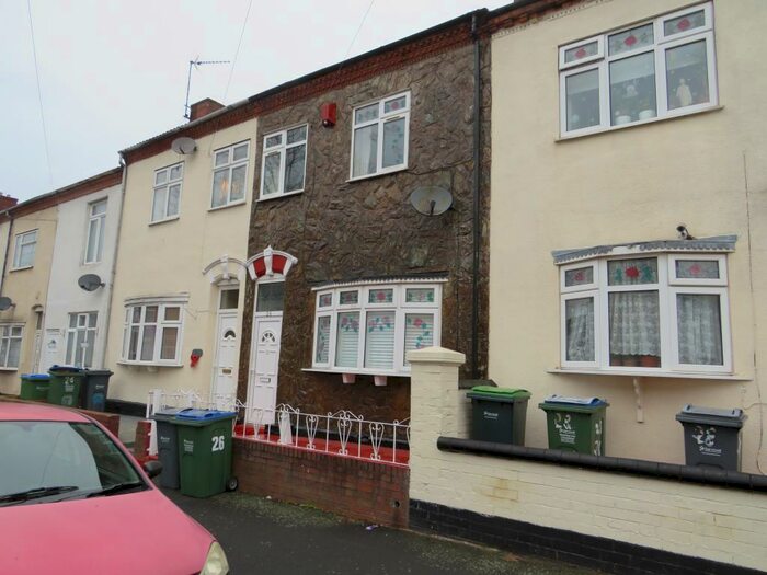 4 Bedroom House To Rent In Legge Street, West Bromwich, B70
