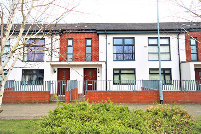 3 Bedroom Terraced House To Rent In Carnival Place, Manchester, M14