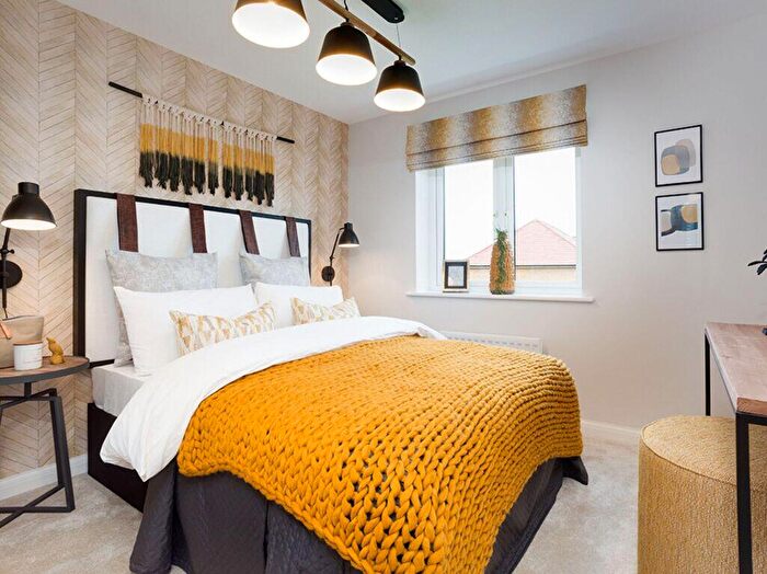 3 Bedroom Semi-Detached House For Sale In Minster Way, Beverley, HU17