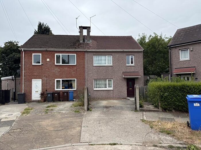 3 Bedroom Semi-Detached House For Sale In Sharrard Close, Sheffield, South Yorkshire, S12