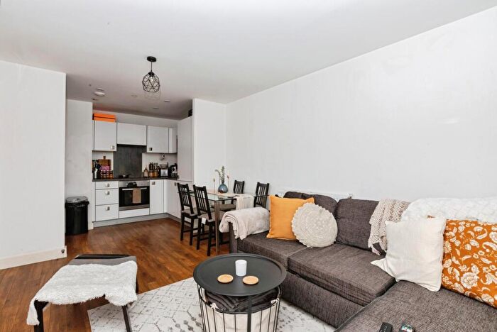 1 Bedroom Flat For Sale In Elmira Street, London, SE13