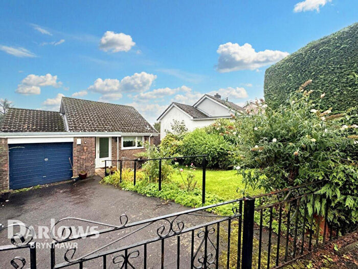 3 Bedroom Detached House For Sale In Cefn Parc, Tredegar, NP22