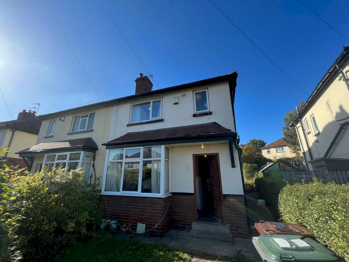 4 Bedroom Terraced House To Rent In Trenic Crescent, Leeds, West Yorkshire, LS6