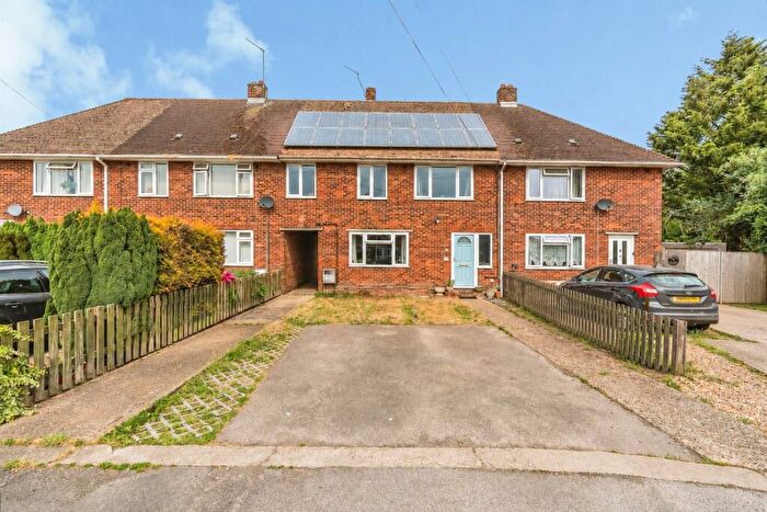 5 Bedroom Terraced House For Sale In Mitchells Close, Romsey, SO51