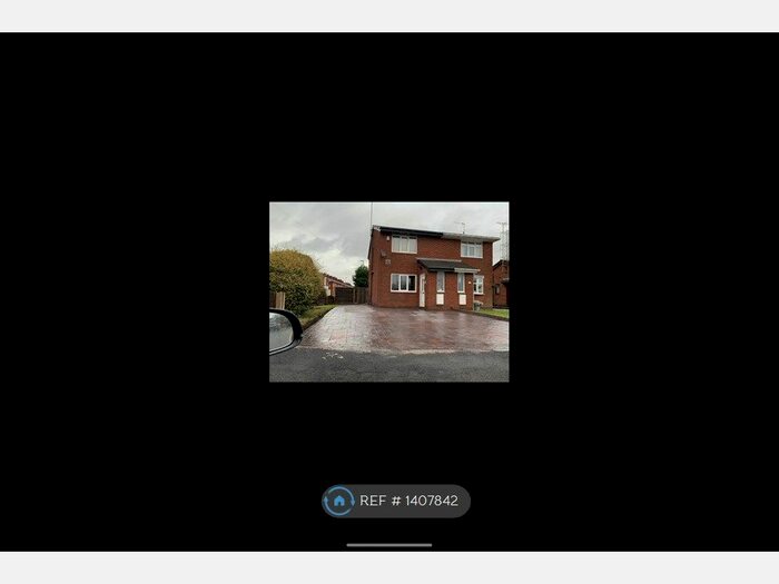 2 Bedroom Semi-Detached House To Rent In Middleton, Middleton, M24