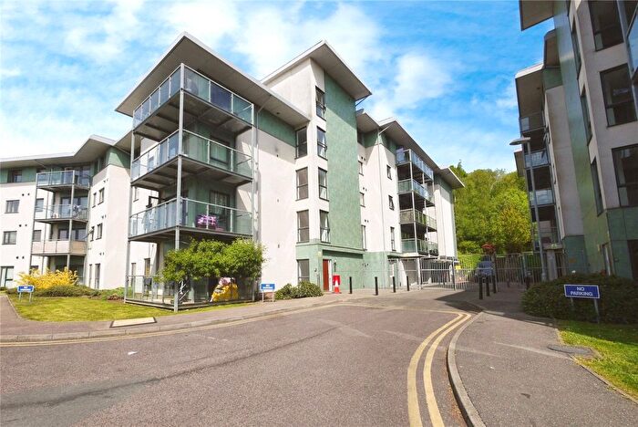 1 Bedroom Flat To Rent In Rollason Way, Brentwood, Essex, CM14