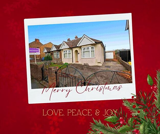 2 Bedroom Semi-Detached Bungalow For Sale In Wakeley Road, Rainham, ME8