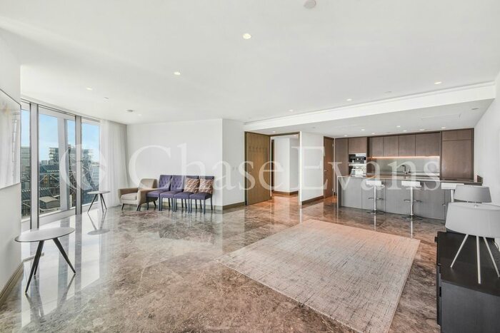 3 Bedroom Flat To Rent In One Blackfriars, Blackfriars Road, Southwark, SE1