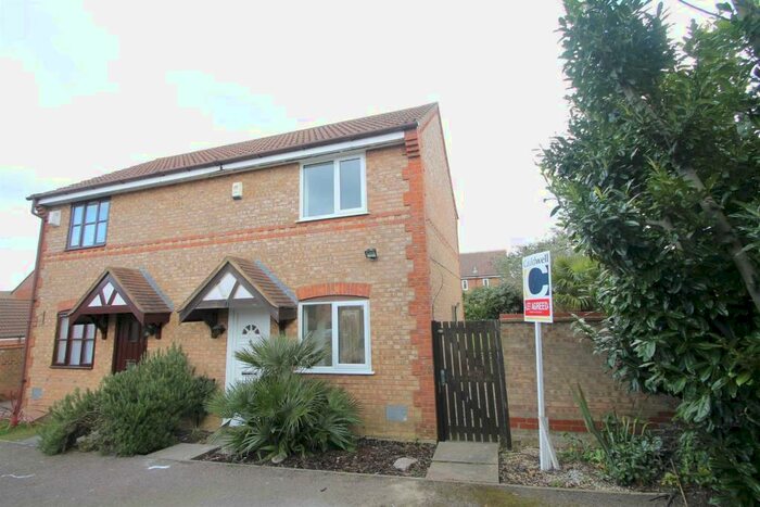 2 Bedroom Semi-Detached House To Rent In Grace Avenue, Oldbrook, MK6