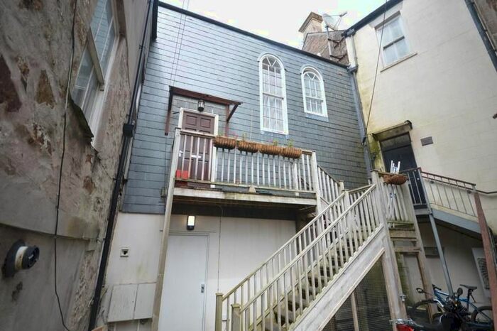 2 Bedroom Flat To Rent In West End, Redruth, TR15