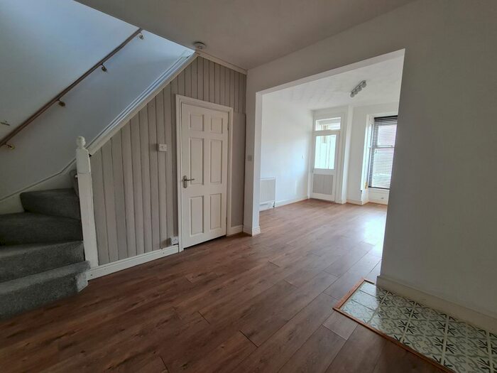 2 Bedroom Terraced House To Rent In Belmont Street, Hull, HU9