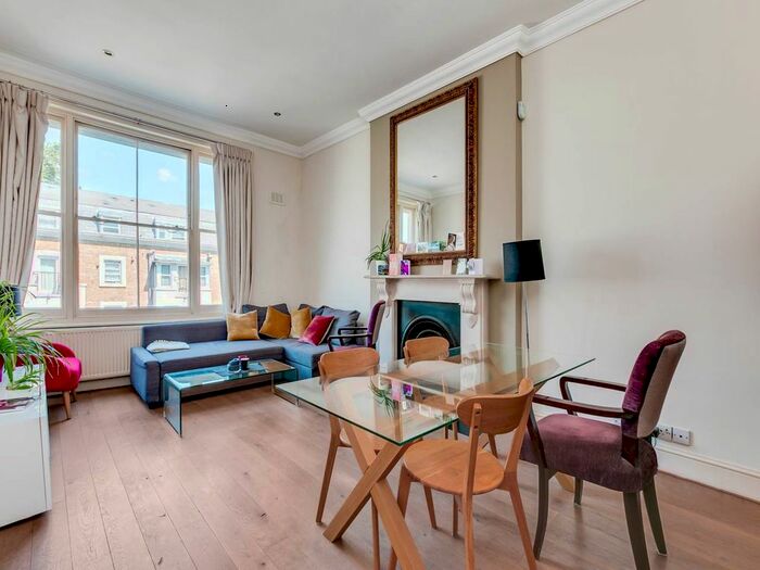 2 Bedroom Flat To Rent In Longridge Road, London, SW5