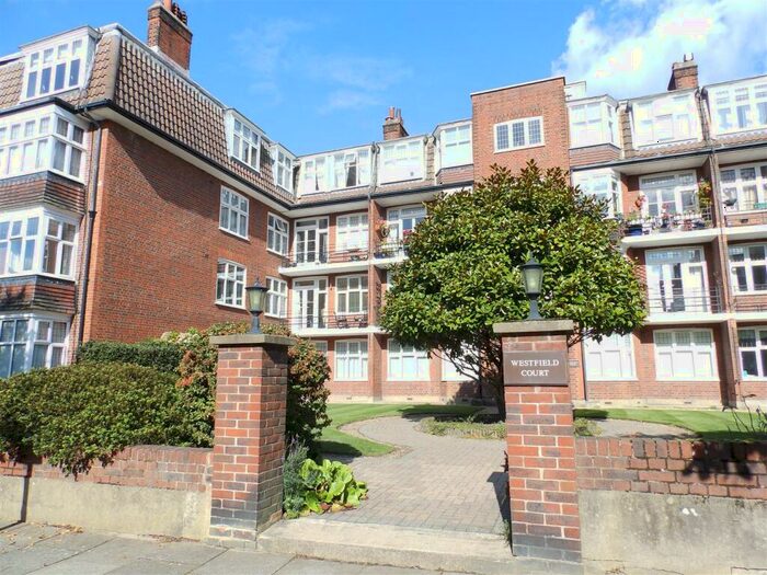 1 Bedroom Flat To Rent In Westfield Court, Surbiton, KT6