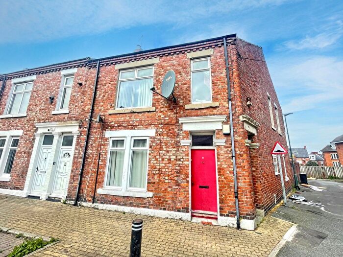 3 Bedroom Flat For Sale In Dacre Street, South Shields, NE33