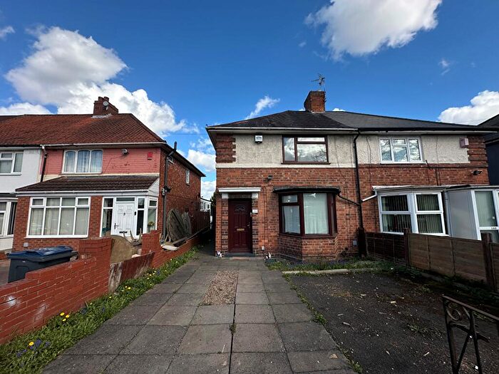 3 Bedroom Semi-Detached House To Rent In Severne Road, Acocks Green, B27