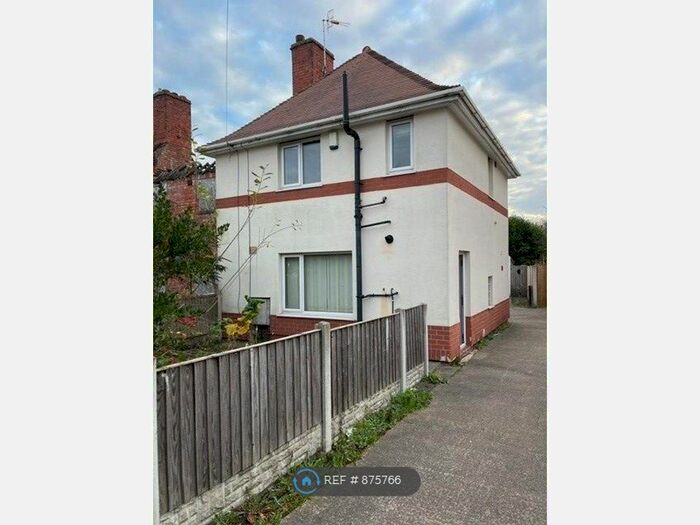 3 Bedroom Semi-Detached House To Rent In Grindon Crescent, Nottingham NG6