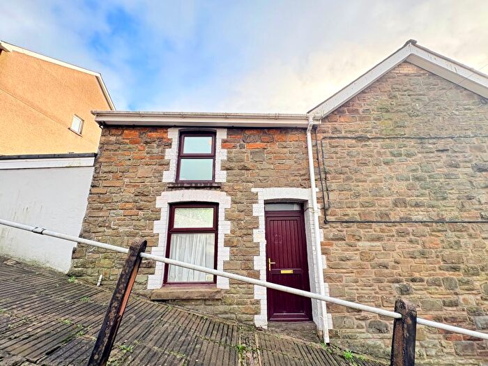 1 Bedroom End Of Terrace House For Sale In A Oxford Street, Pontycymer, Bridgend, CF32