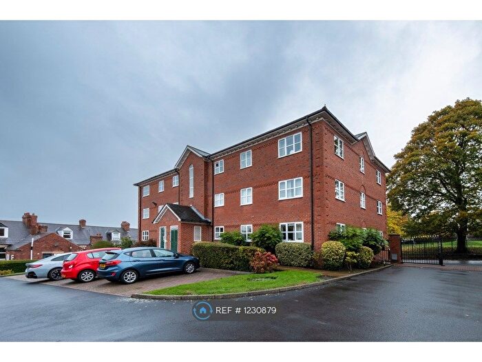 2 Bedroom Flat To Rent In Kells Lane, Gateshead, NE9