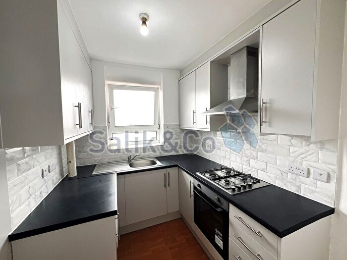 2 Bedroom Flat To Rent In Darling Row, London, E1