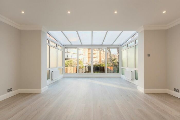 4 Bedroom Terraced House To Rent In Harley Road, Swiss Cottage, NW3