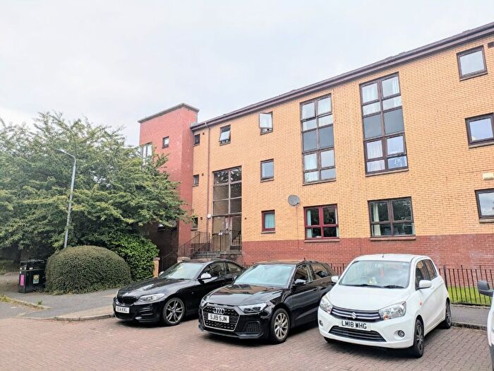 2 Bedroom Flat To Rent In Hopehill Gardens, North Woodside, Glasgow, G20