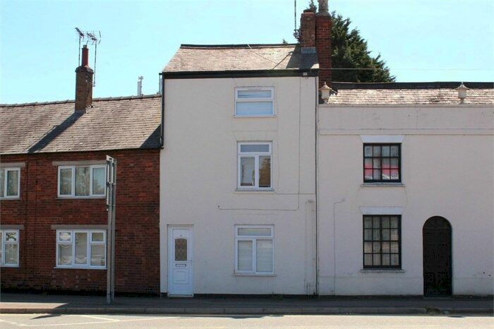 1 Bedroom Flat To Rent In Market Street, Lutterworth, LE17