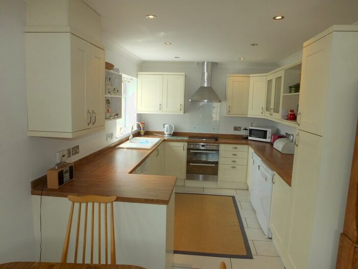4 Bedroom Semi-Detached House To Rent In Cluny Street, Lewes, BN7