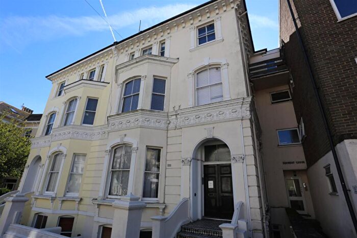 Studio To Rent In Buckingham Road, Brighton, BN1
