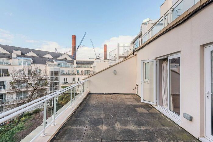 2 Bedroom Flat To Rent In Chelsea Harbour, Chelsea, London, SW10