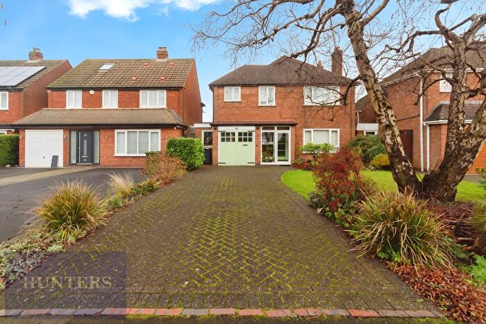 4 Bedroom Detached House For Sale In Ferndown Road, Solihull, B91