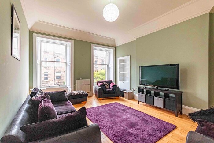 4 Bedroom Flat To Rent In Lauriston Park, Edinburgh, EH3