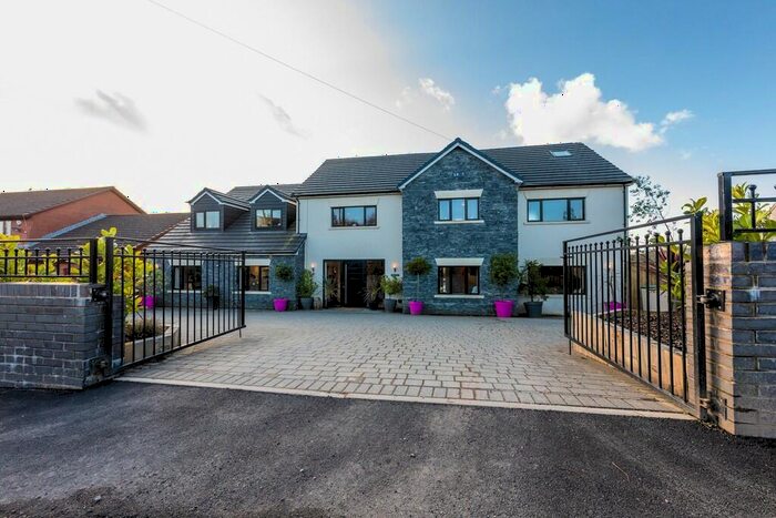 5 Bedroom Detached House For Sale In Holdings Lane, Capel Llanilltern, Cardiff, CF5