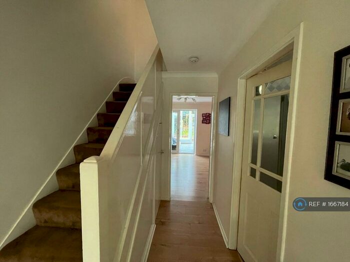 2 Bedroom Terraced House To Rent In Palmcourt Avenue, Birmingham, B28