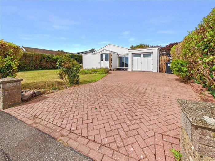 4 Bedroom Bungalow For Sale In Little Castle Grove, Herbrandston, Milford Haven, SA73