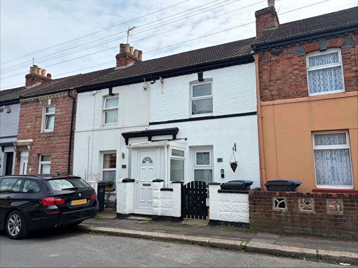 3 Bedroom Property To Rent In Clarendon Place, Dover, CT17