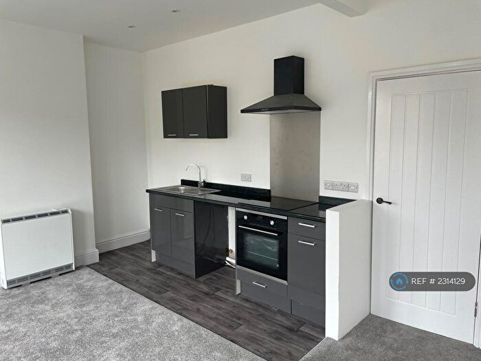 2 Bedroom Flat To Rent In Moorland Road, Weston-Super-Mare, BS23