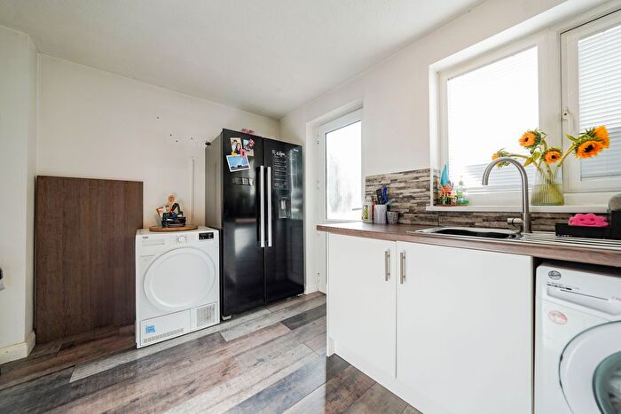 2 Bedroom End Terrace House For Sale In Glebelands Road, Leicester, Leicestershire, LE4