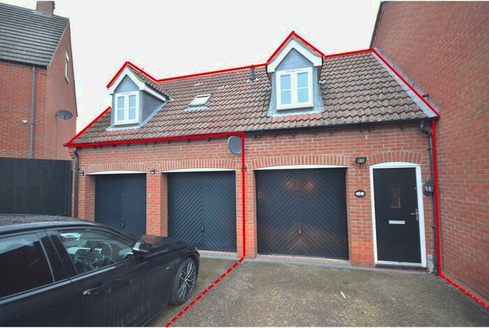 1 Bedroom Flat To Rent In Coach House With Parking & Garage - Ironwood Avenue, Desborough, NN14