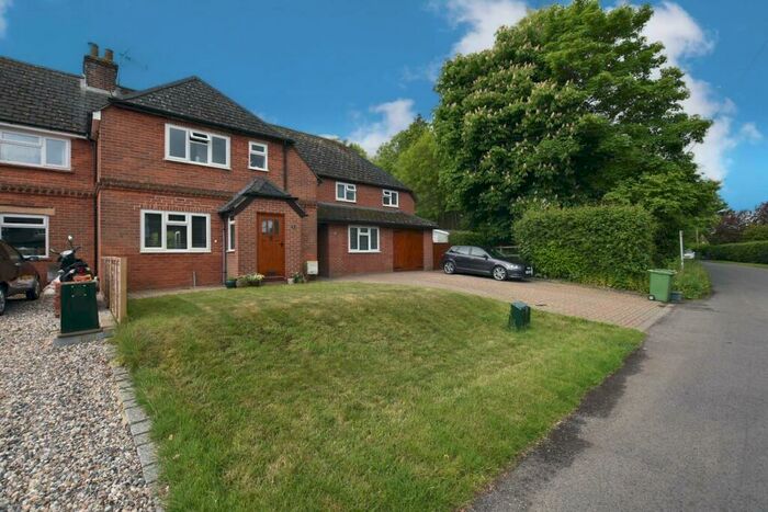 4 Bedroom End Of Terrace House To Rent In Monk Sherborne Road, Charter Alley, Tadley, RG26