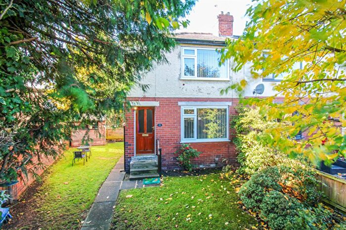 2 Bedroom End Terrace House For Sale In Leeds Road, Ossett, WF5