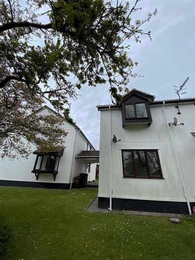 2 Bedroom Property To Rent In Yeolland Park, Ivybridge, PL21