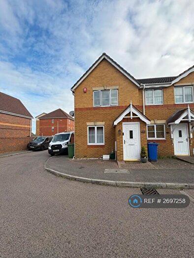 2 Bedroom End Of Terrace House To Rent In Sewell Close, Grays, RM16