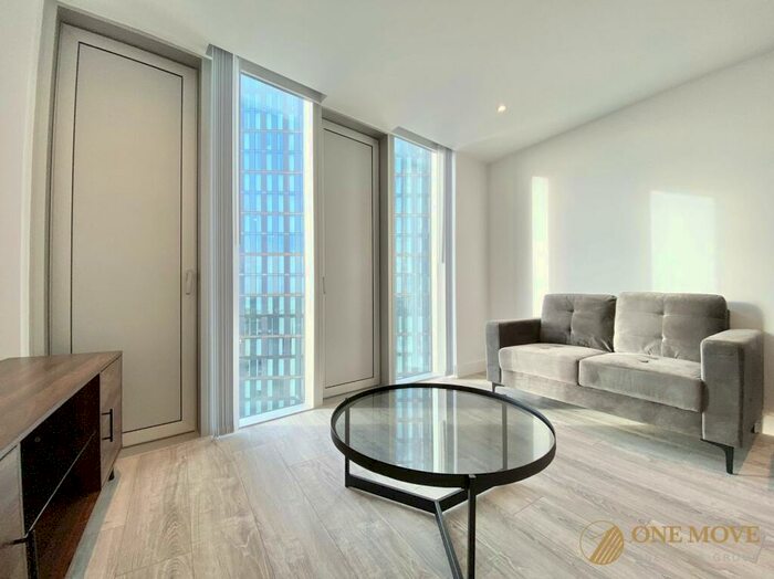 2 Bedroom Flat To Rent In Silvercroft Street, Blade Tower, M15