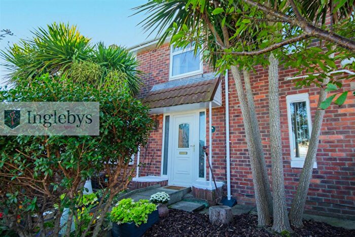 3 Bedroom Terraced House For Sale In Woodrow Avenue, Saltburn-By-The-Sea, TS12